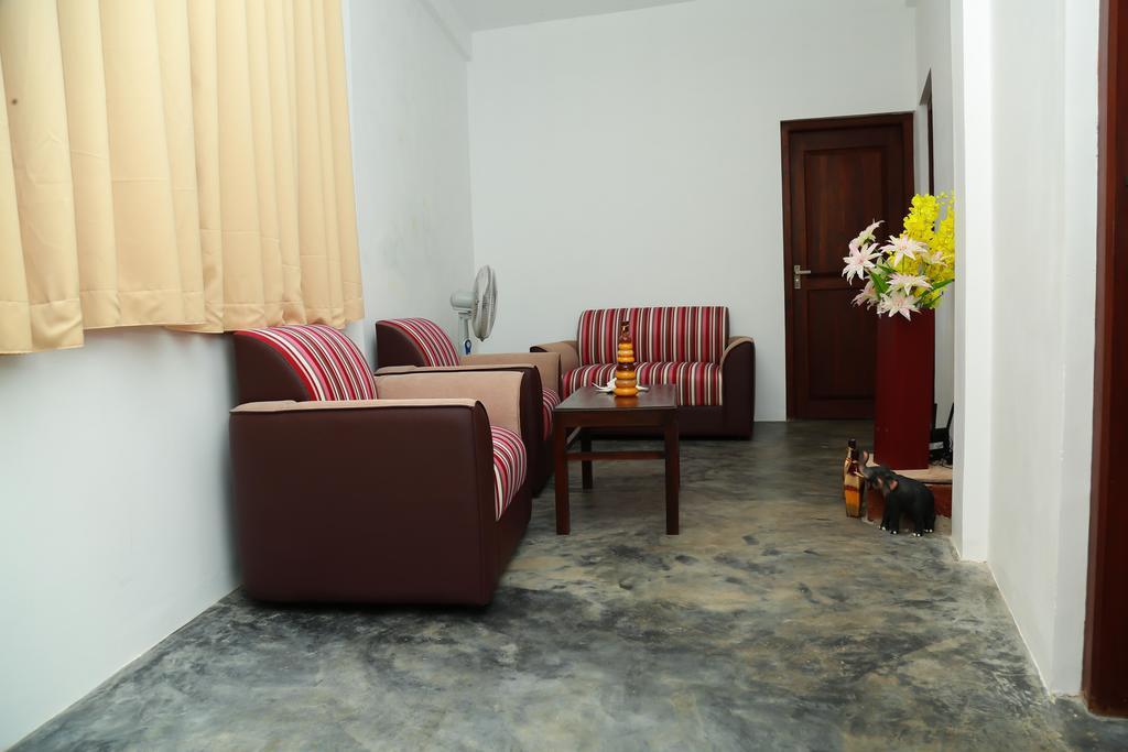 Four Season Guest House Tangalle Exterior foto