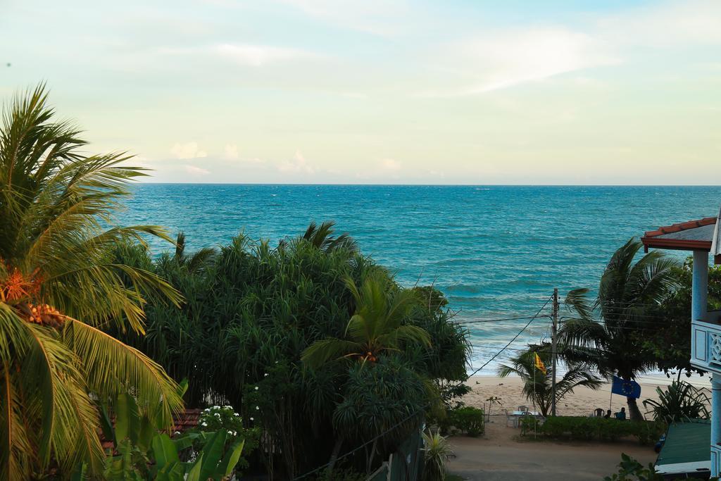 Four Season Guest House Tangalle Exterior foto